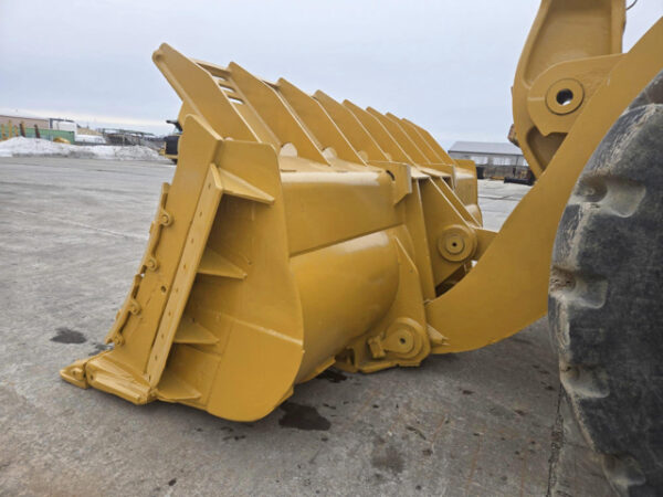 Caterpillar 990H Wheel Loader - Image 12